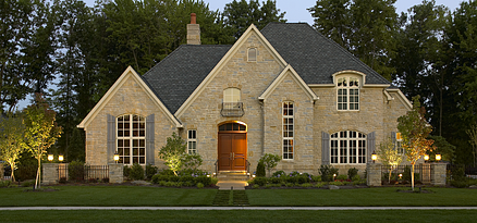 Landscape Lighting Home resized 600