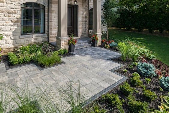 Bristol-Valley-Unilock-patio-paver