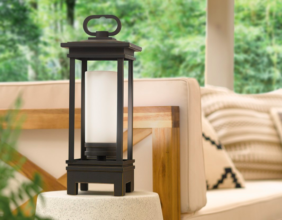 portable-lantern-Kichler