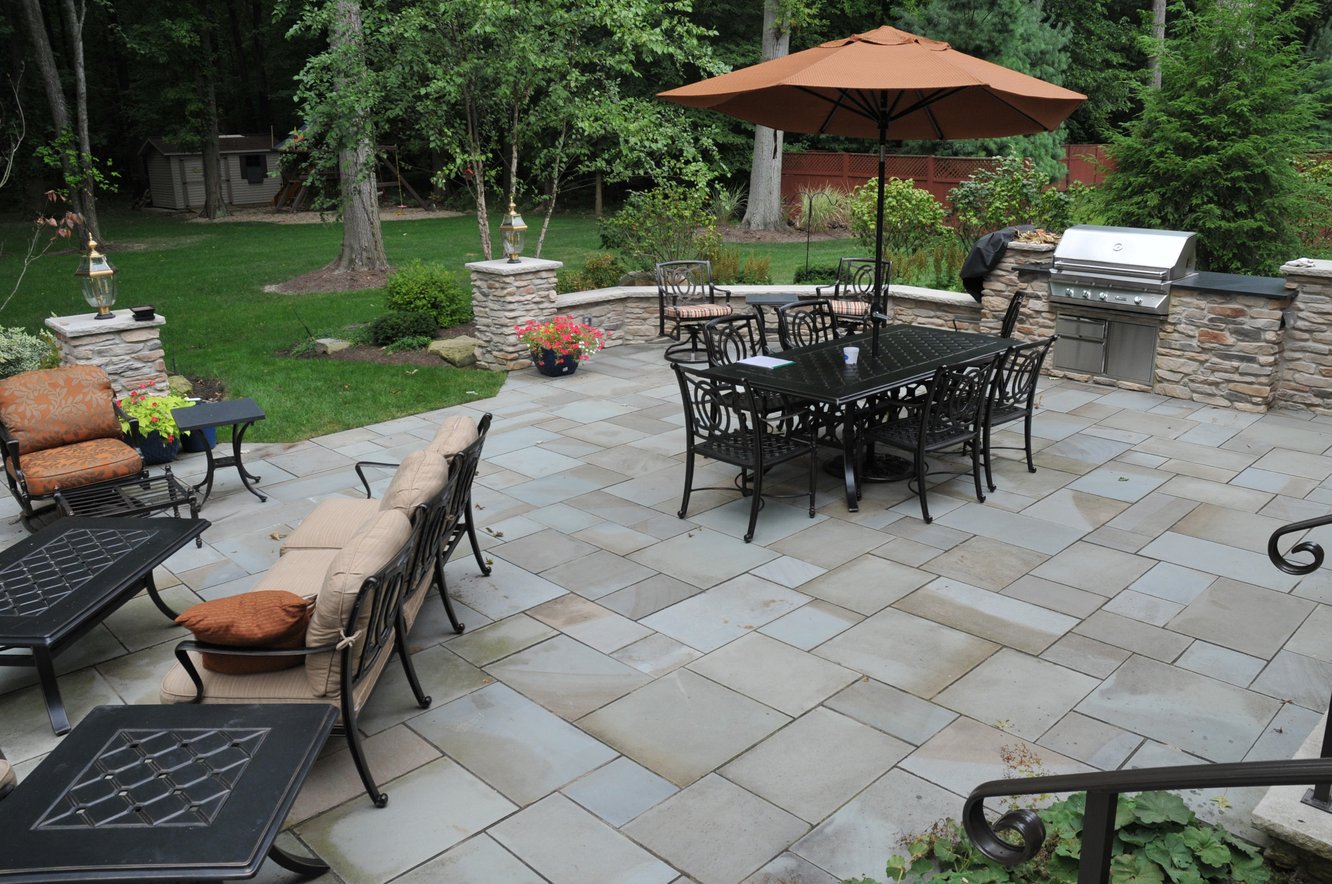 Choosing The Right Material for Your Perfect Patio