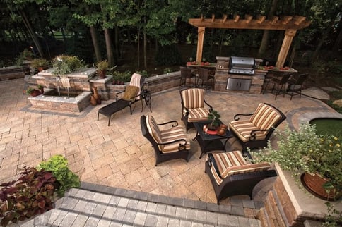 Paver Patio in Bay Village & Avon, OH Features That Support Family Gatherings