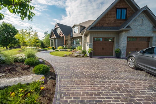 Town-Hall-Unilock-pavers