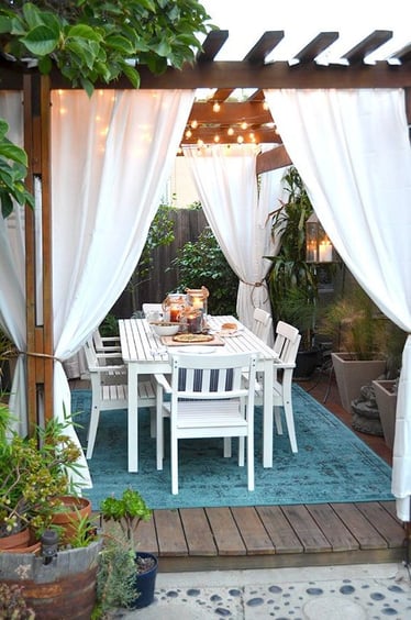 fabrics-patio-pergola