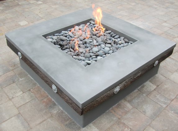 fire-pit-with-stones.jpg